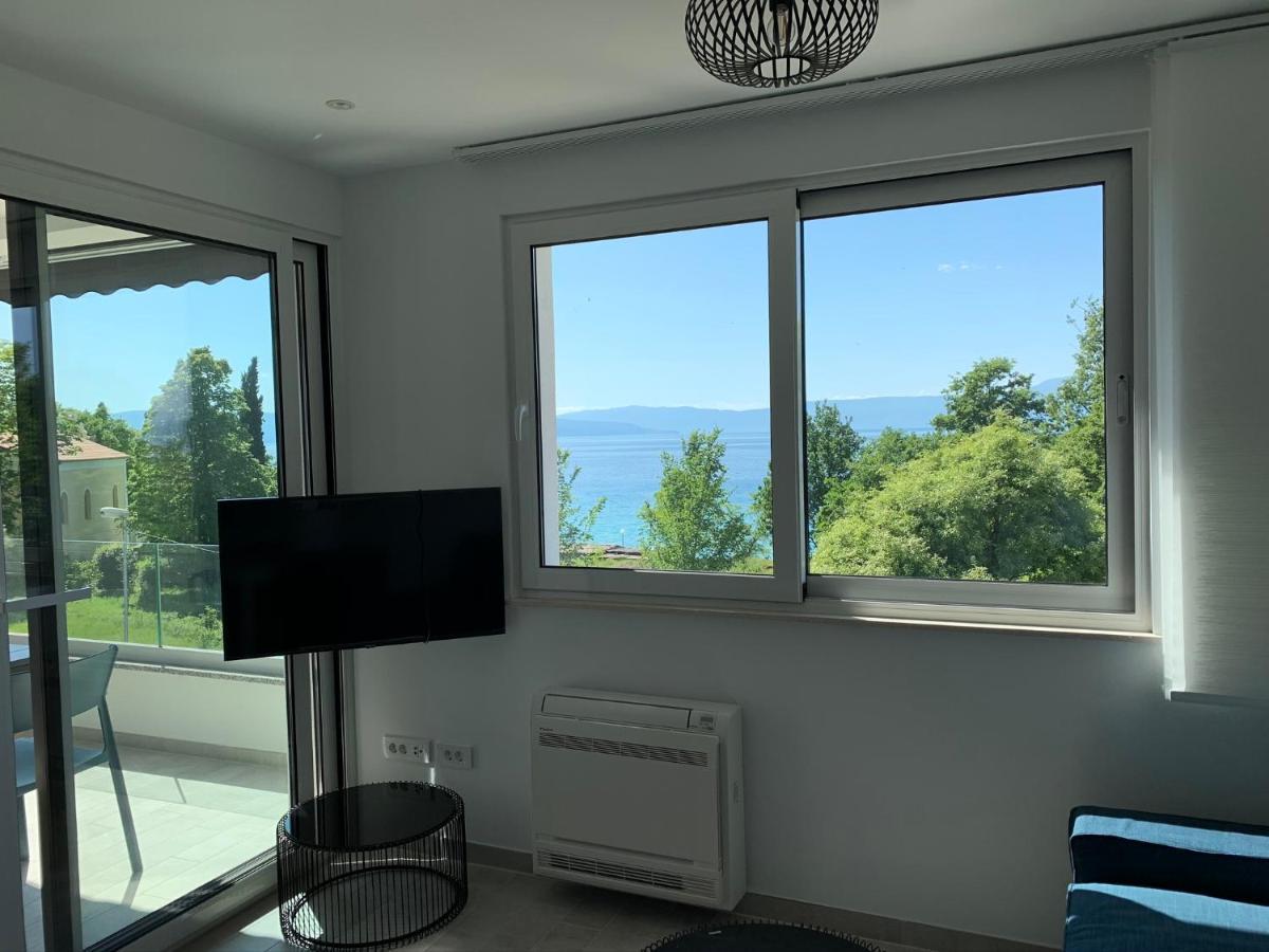 Apartman Polje Njivice Eksteriør bilde