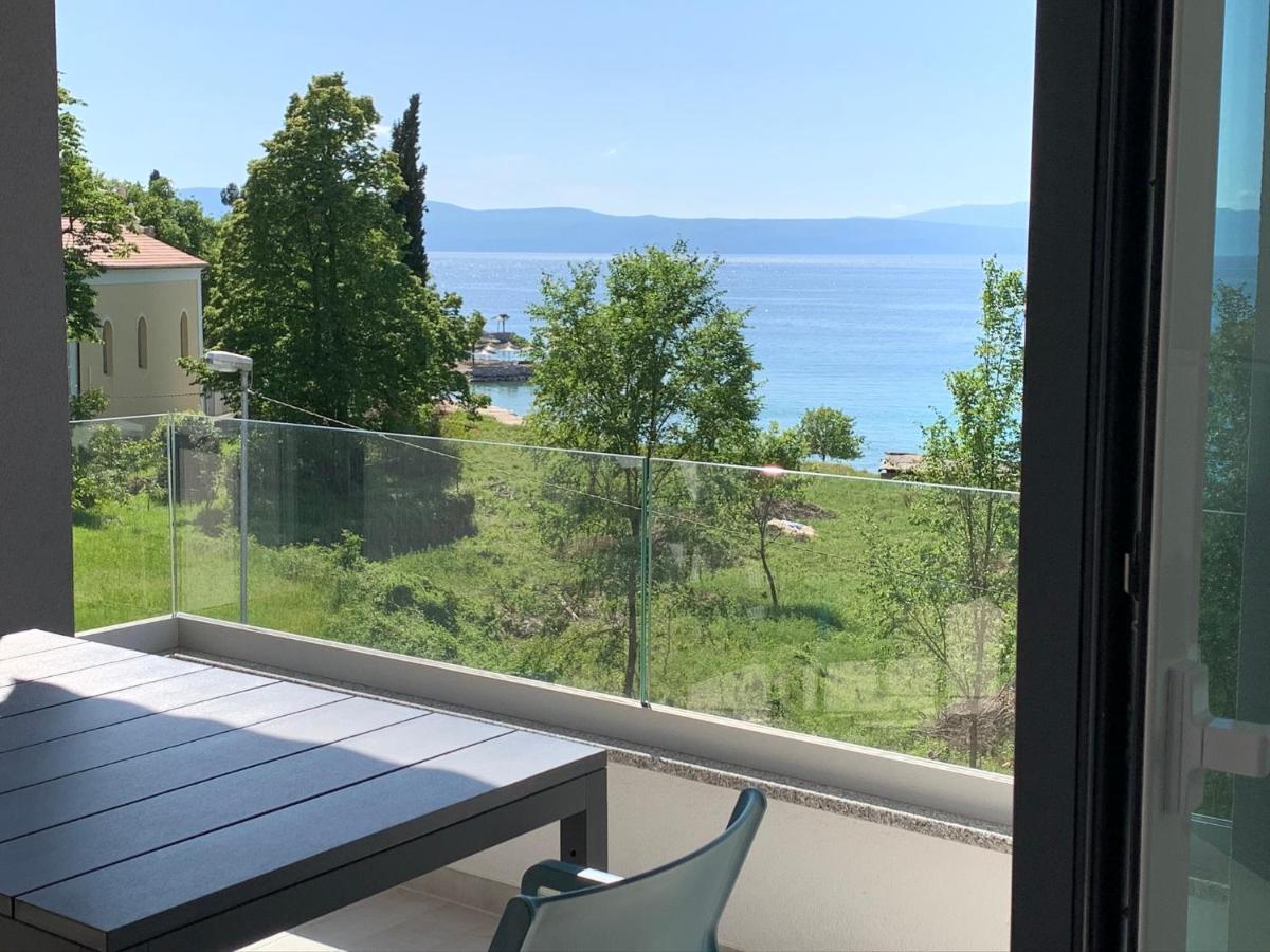 Apartman Polje Njivice Eksteriør bilde