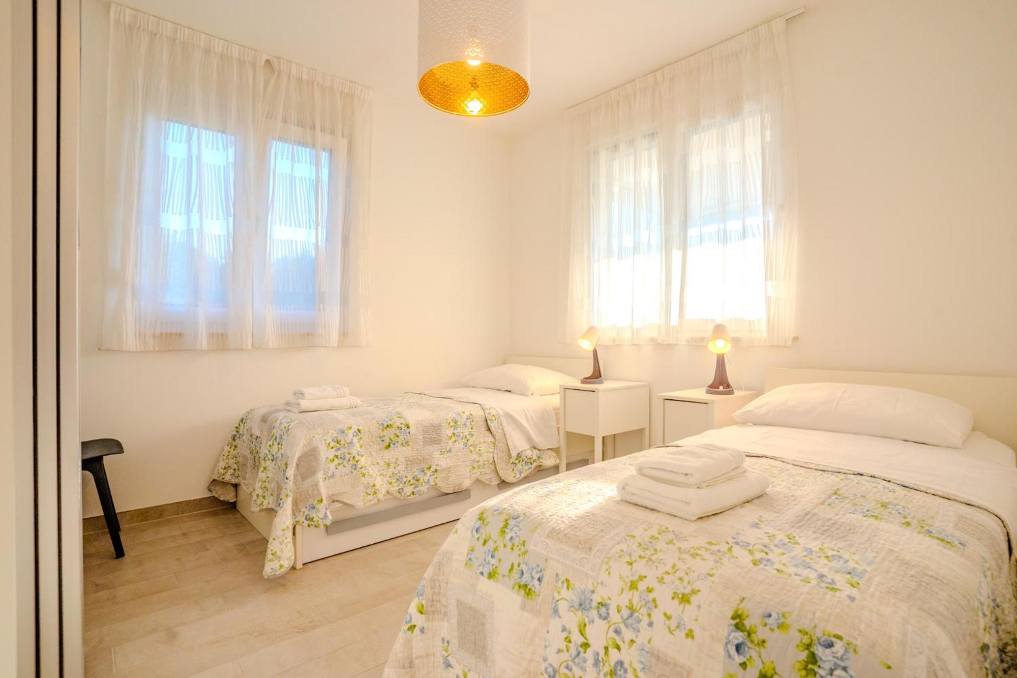 Apartman Polje Njivice Eksteriør bilde